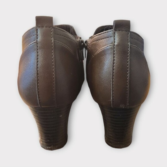 Solanz Vegan Leather Ankle Booties 8.5 - Picture 5 of 6